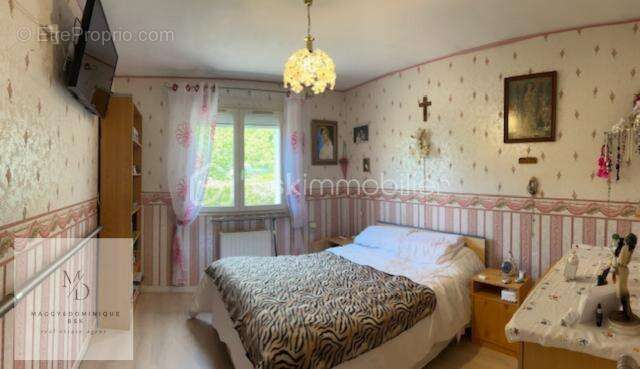 Maison à BOURBERAIN