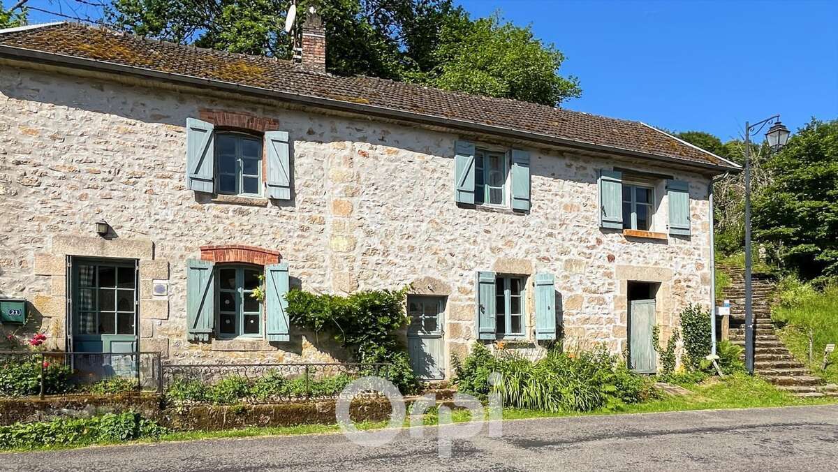 Maison à JABREILLES-LES-BORDES