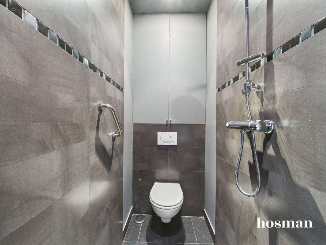 Appartement à PARIS-10E