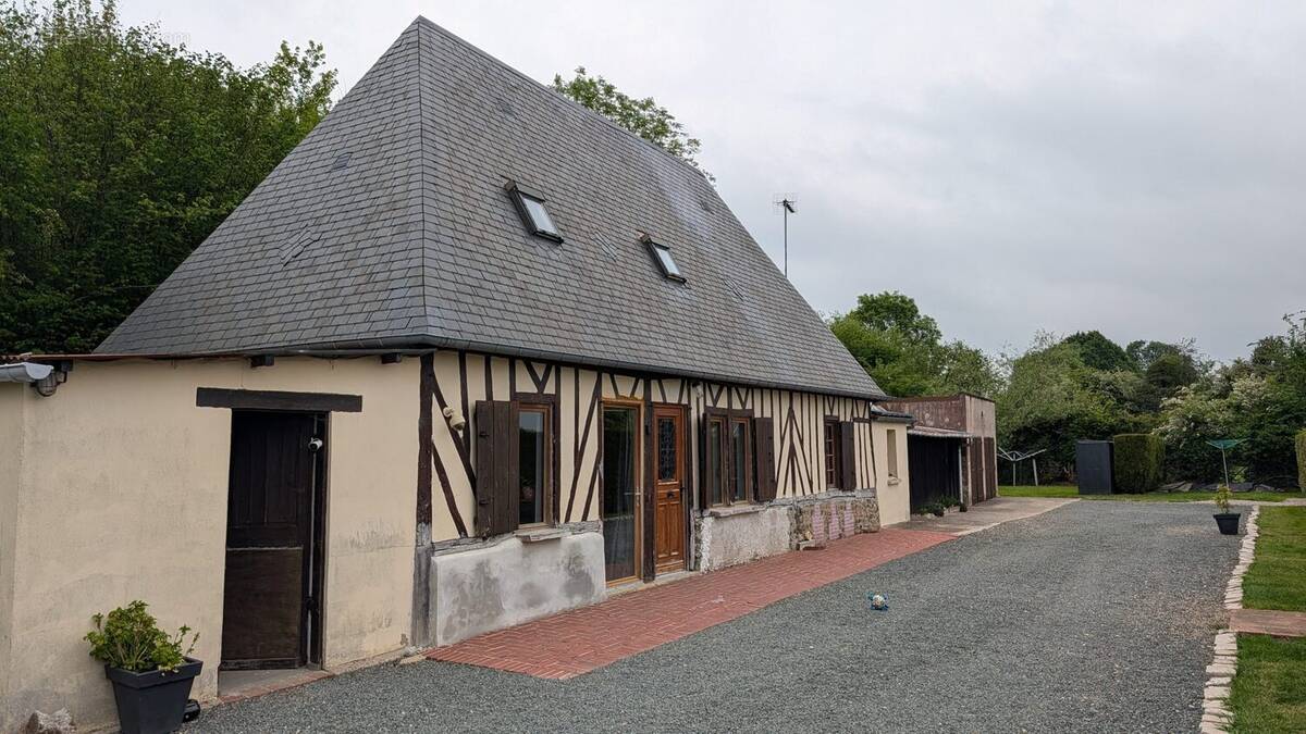 Maison à BERNAY