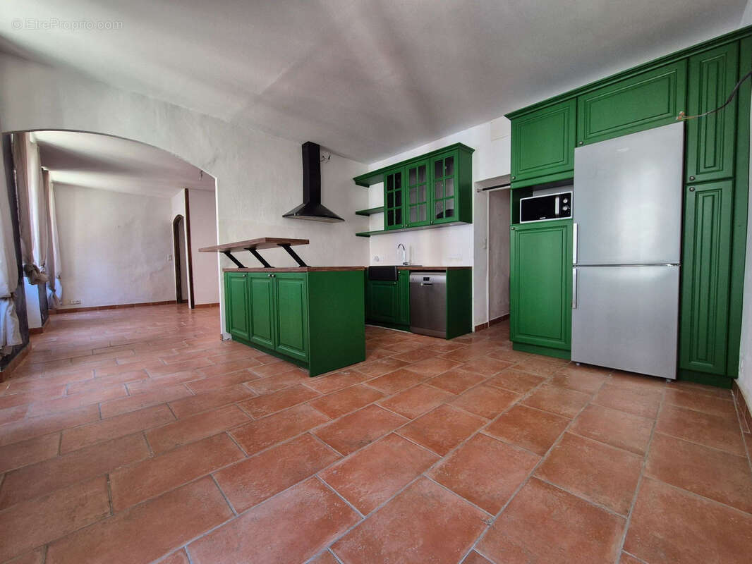 Appartement à AUPS