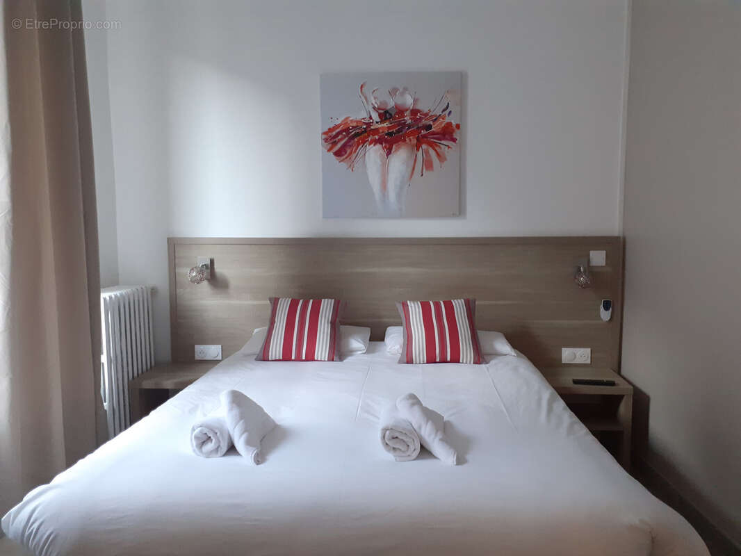 Commerce à SISTERON