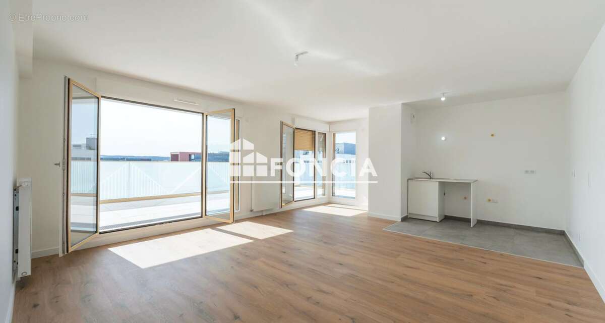 Appartement à RUEIL-MALMAISON