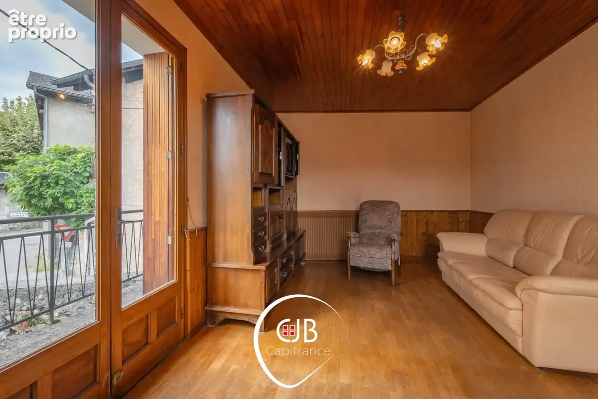 Cruet – Maison de vigneron 105 m² avec 135 m² de dépendances - photo 11