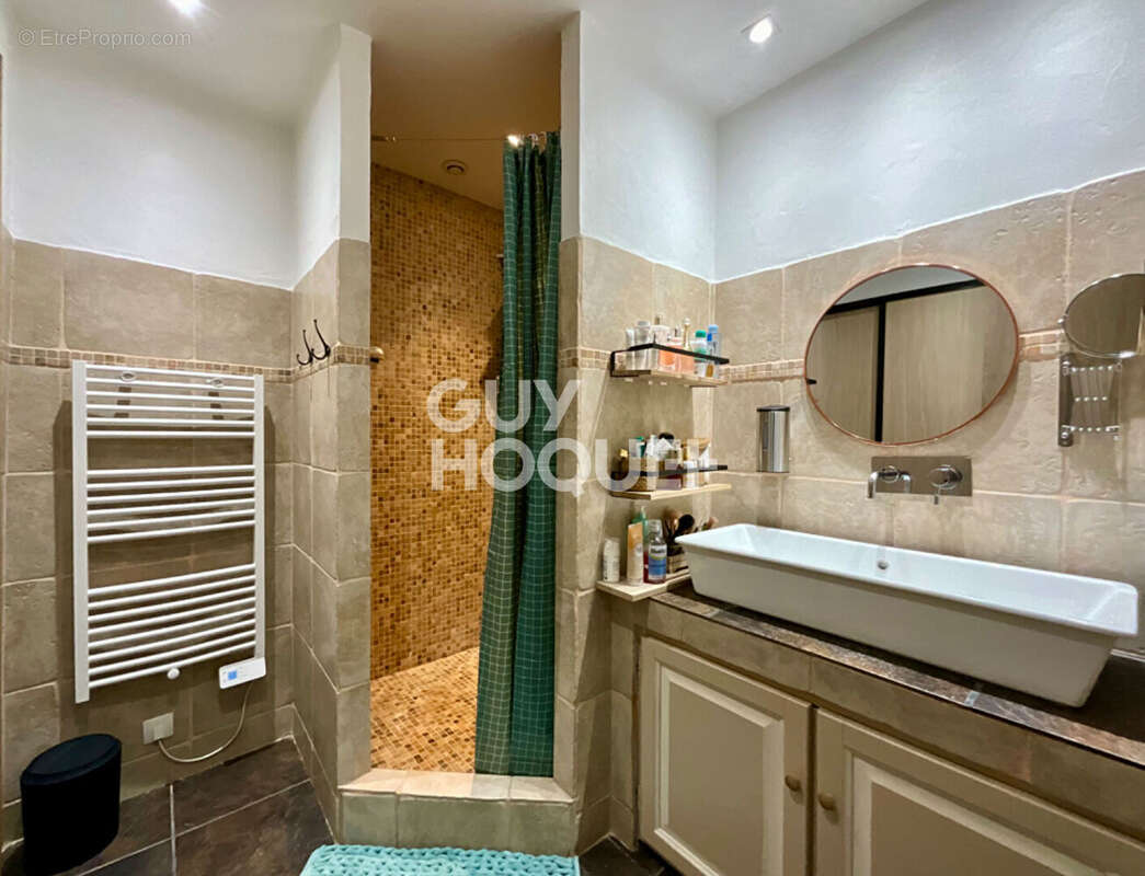 Maison à PLAN-DE-LA-TOUR