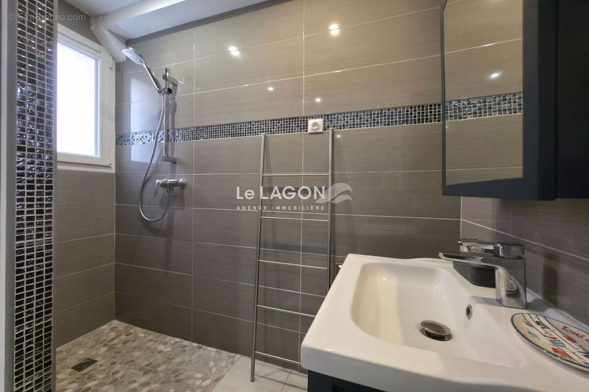 Appartement 59 m² à Saint-Cyprien  - photo 7