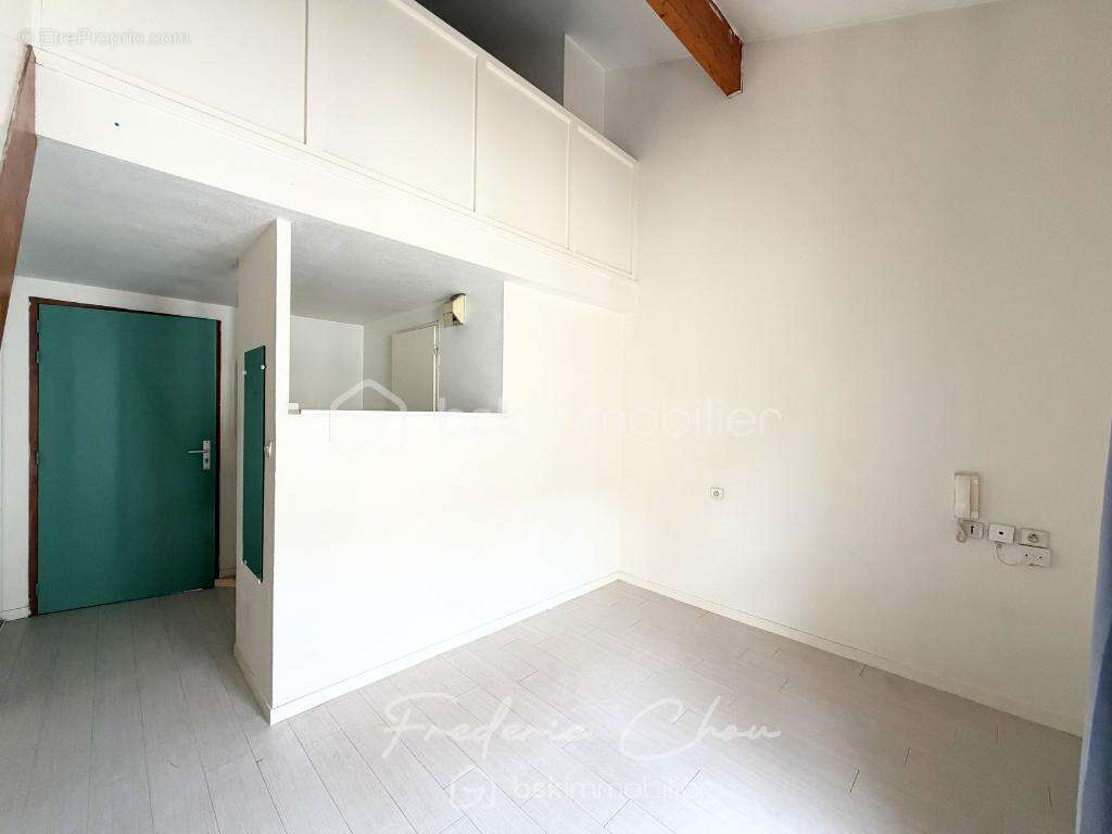 Appartement à BUSSY-SAINT-GEORGES