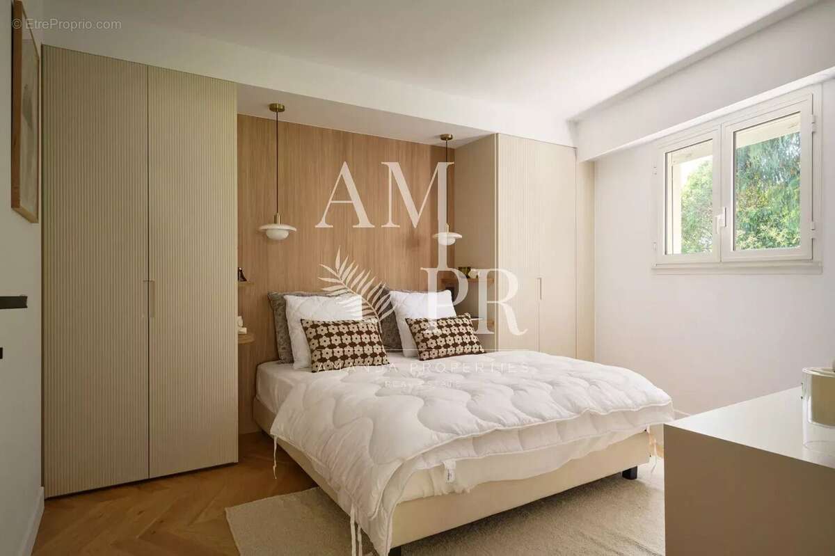 Cannes Basse Californie - Appartement 5 pièces 130m2 - Vue mer - photo 25