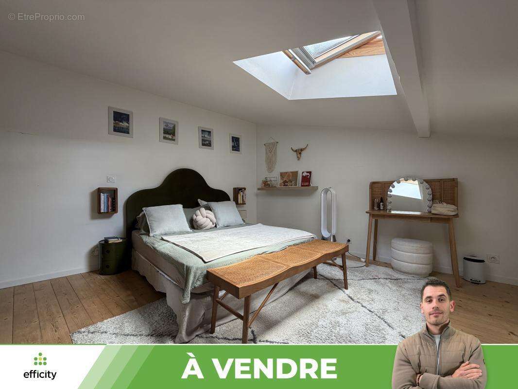 Maison à POITIERS