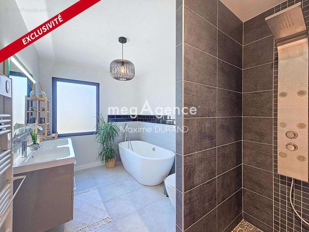 Maison à LA SEGUINIERE