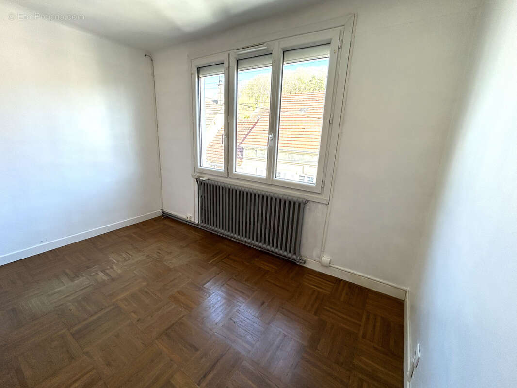 Maison à PONT-SAINTE-MAXENCE