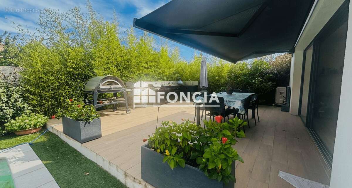 Maison à SAINT-MANDRIER-SUR-MER