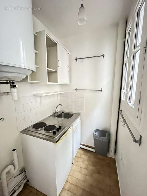 Appartement à PARIS-14E