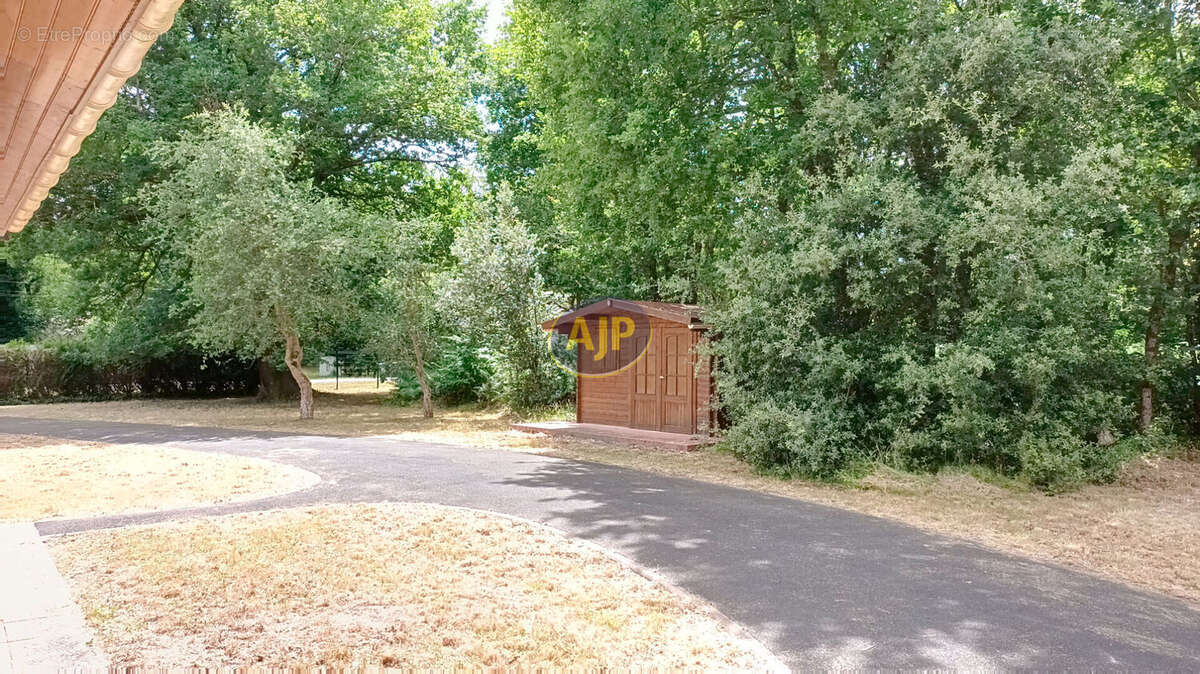 Maison à SAINT-VIVIEN-DE-MEDOC