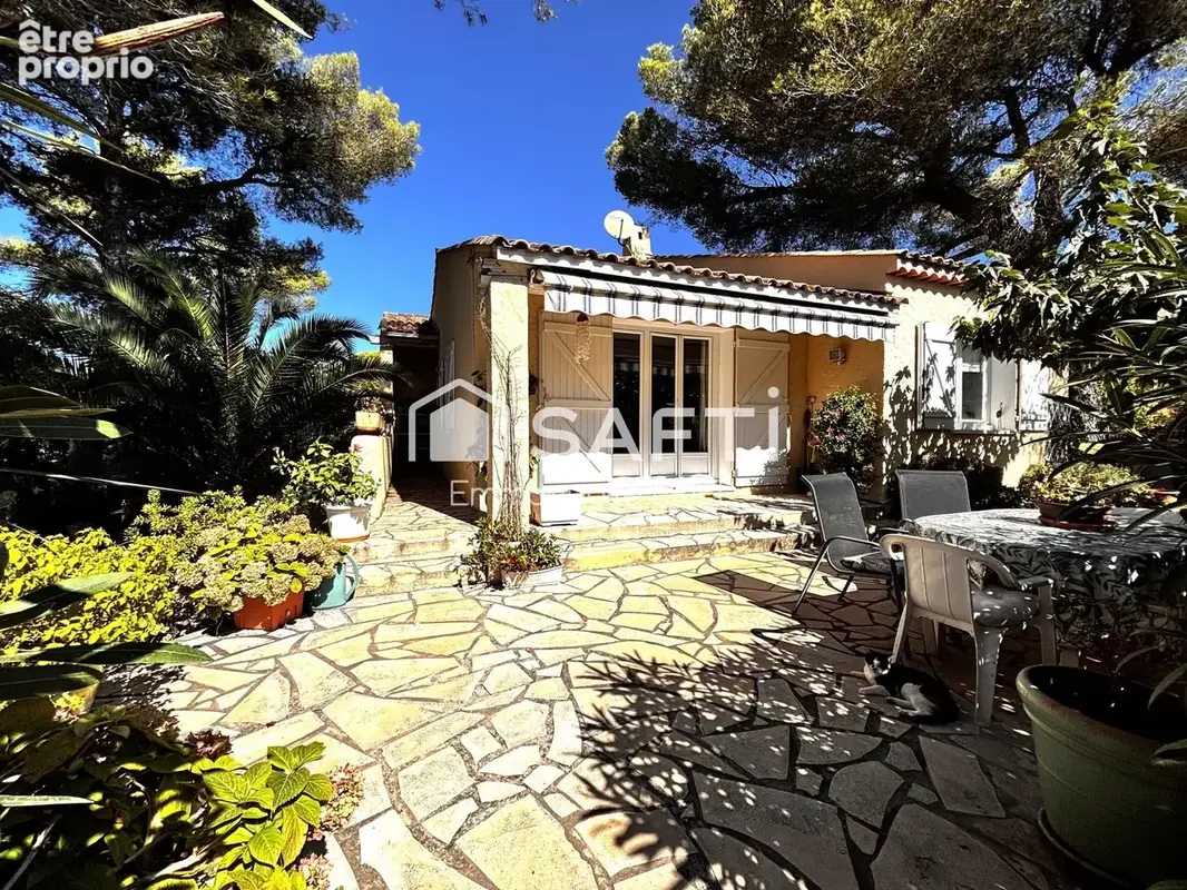 Photo 1 - Maison à SAINT-RAPHAEL