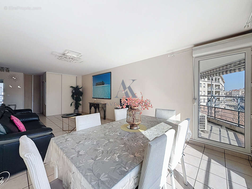 Appartement à VILLEURBANNE