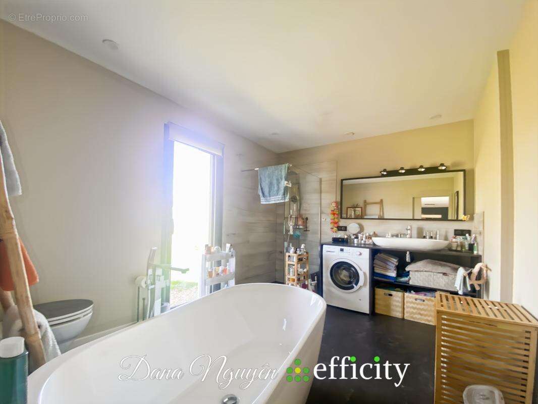 Maison à SAINT-MARTIN-DE-VALGALGUES