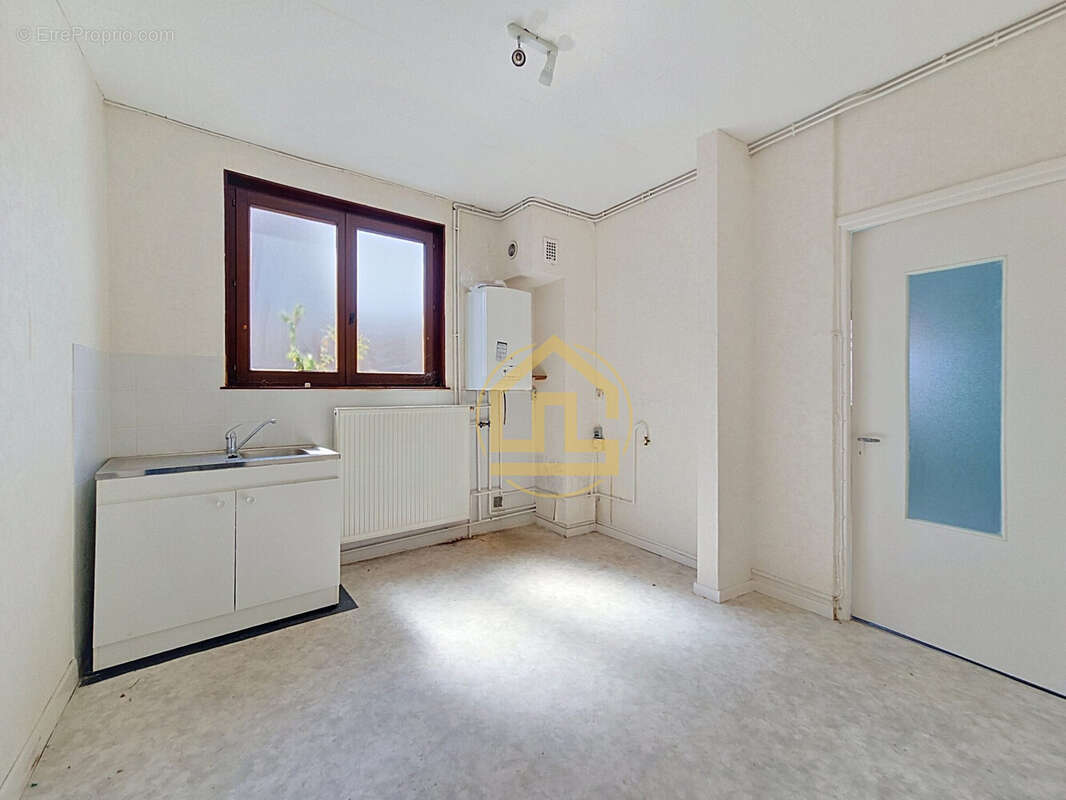 Maison 145 m² à Conde-Sur-L'escaut  - photo 8