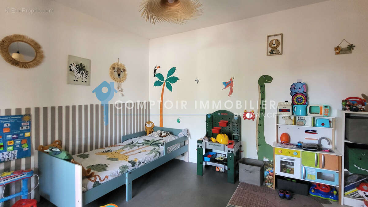 DPT GARD (30), à vendre, LA CALMETTE proche, maison individuelle type 5 avec véranda, 125m2 habitables, - photo 9