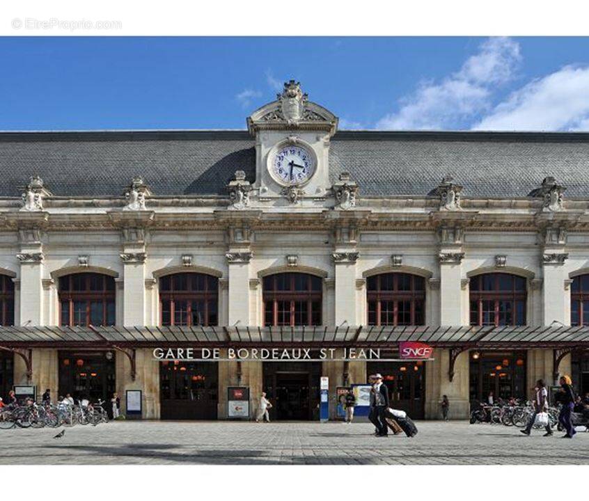 Commerce à BORDEAUX