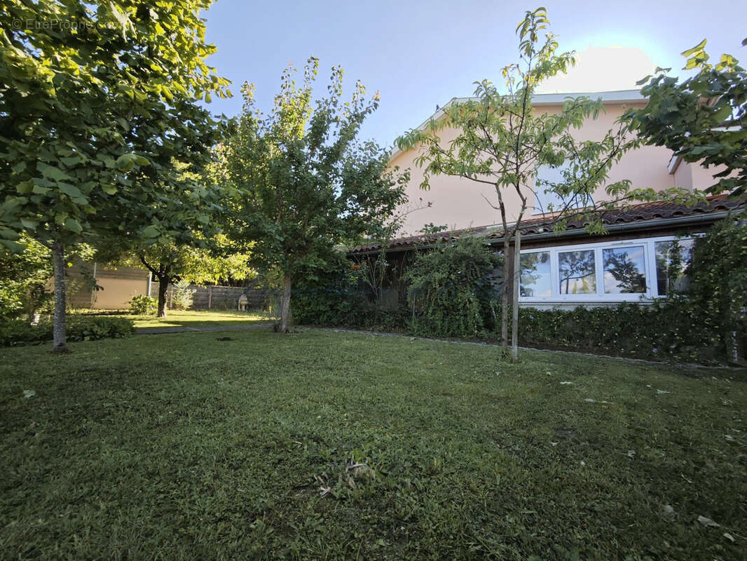 Maison à ATUR