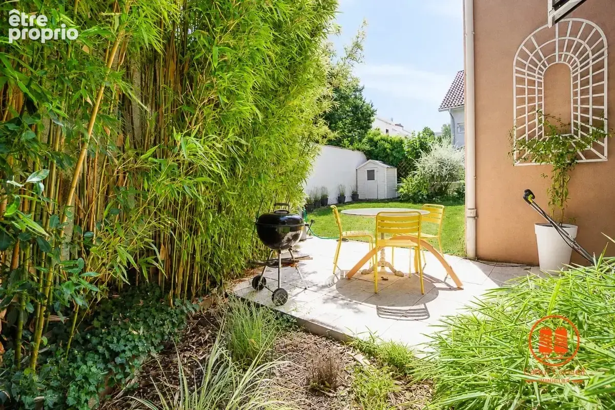 Maison de 171 m² + Jardin 180 m² + Piscine / (DPE : A et climatisation) - photo 13