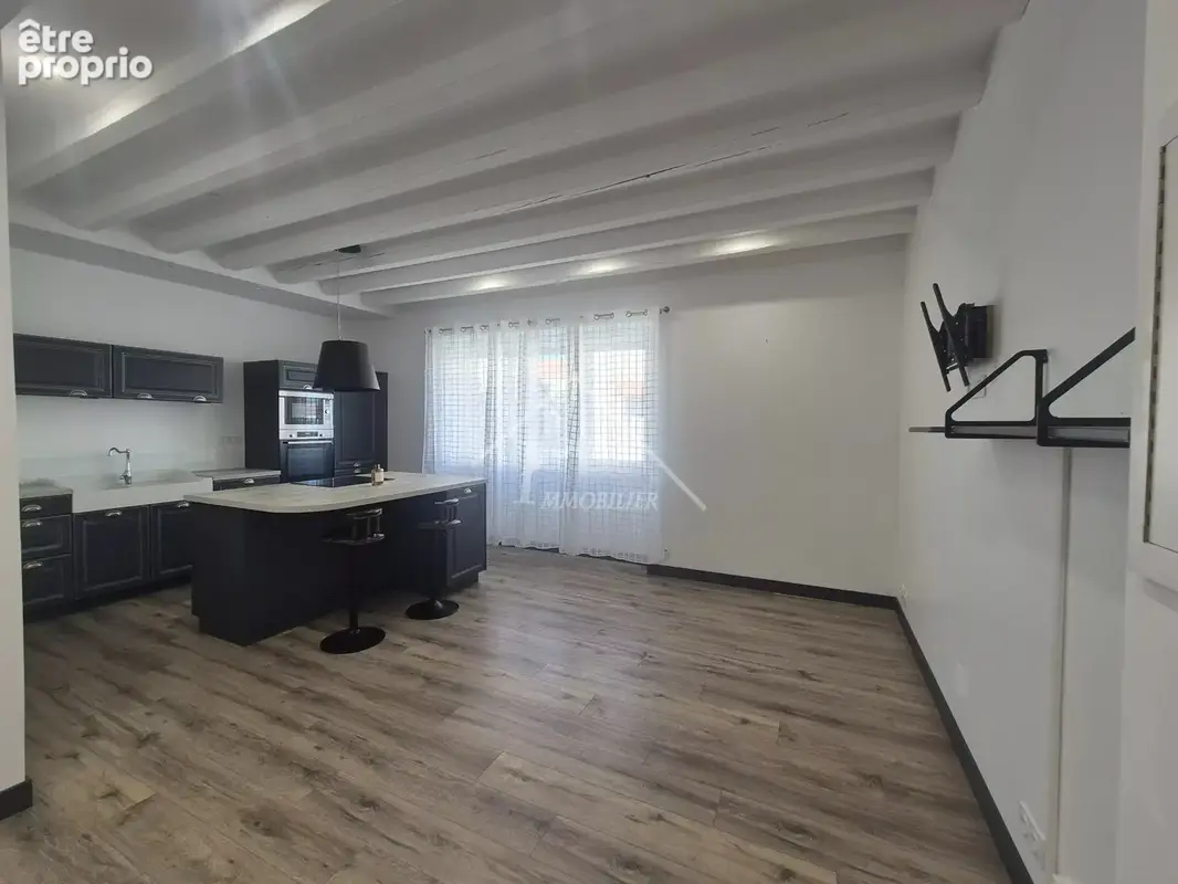 Maison rénovée, deux chambres, garage et jardin - photo 23