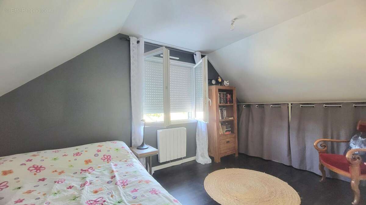 Maison à SAINT-LEGER-DES-BOIS