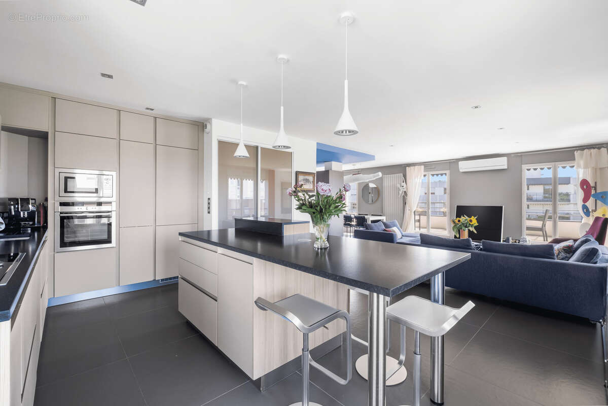 Appartement à CALUIRE-ET-CUIRE