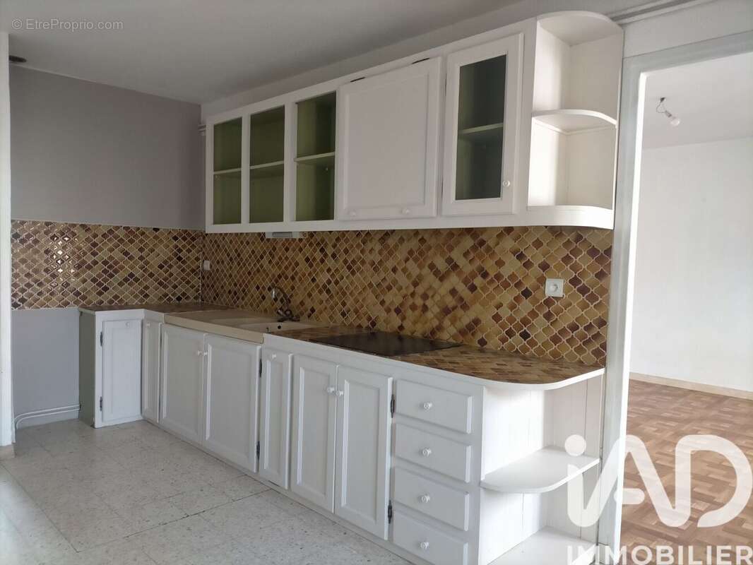 Photo 2 - Appartement à SAINT-BONNET-LE-CHATEAU