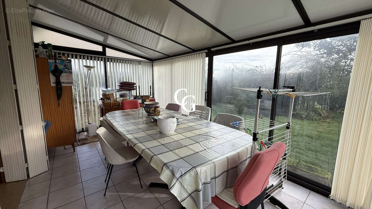 Maison à VIEILLEVIGNE