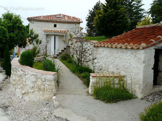 Ensemble de carractere - photo 55