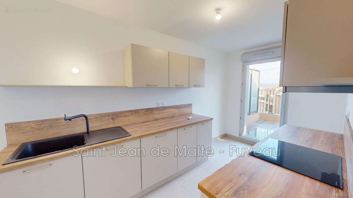 Appartement à TRETS