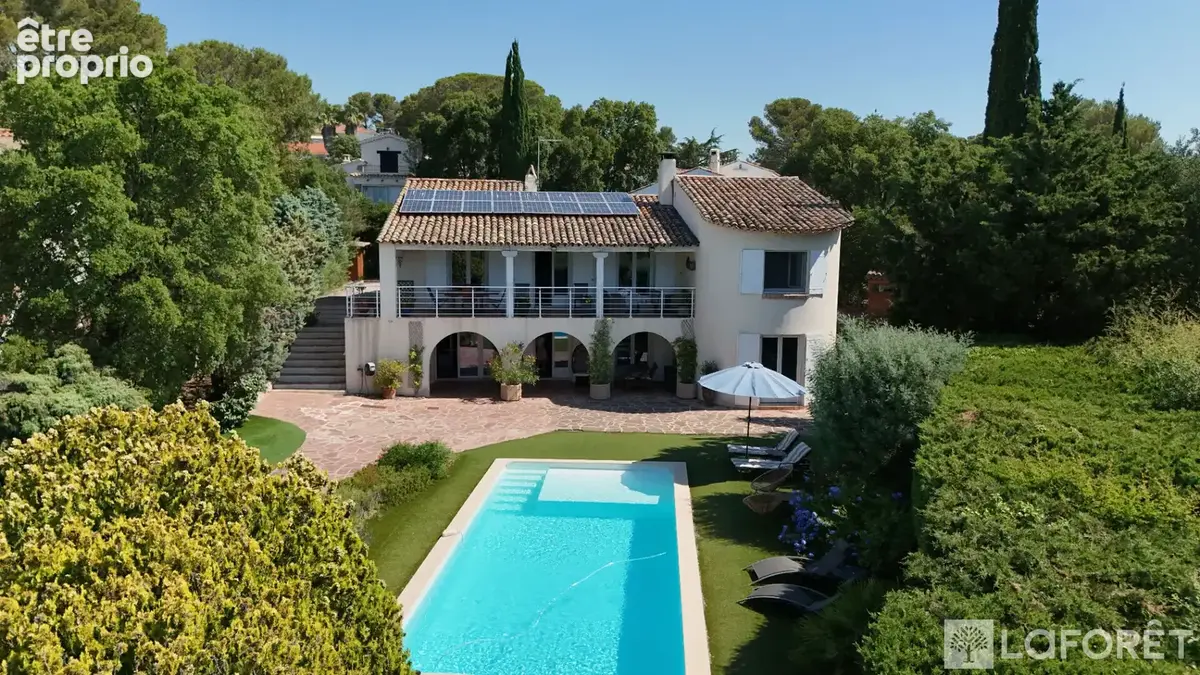 Maison à SAINT-RAPHAEL