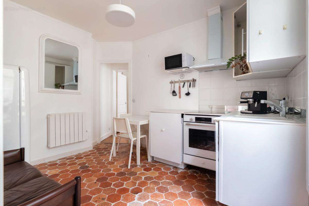 Appartement à PARIS-11E