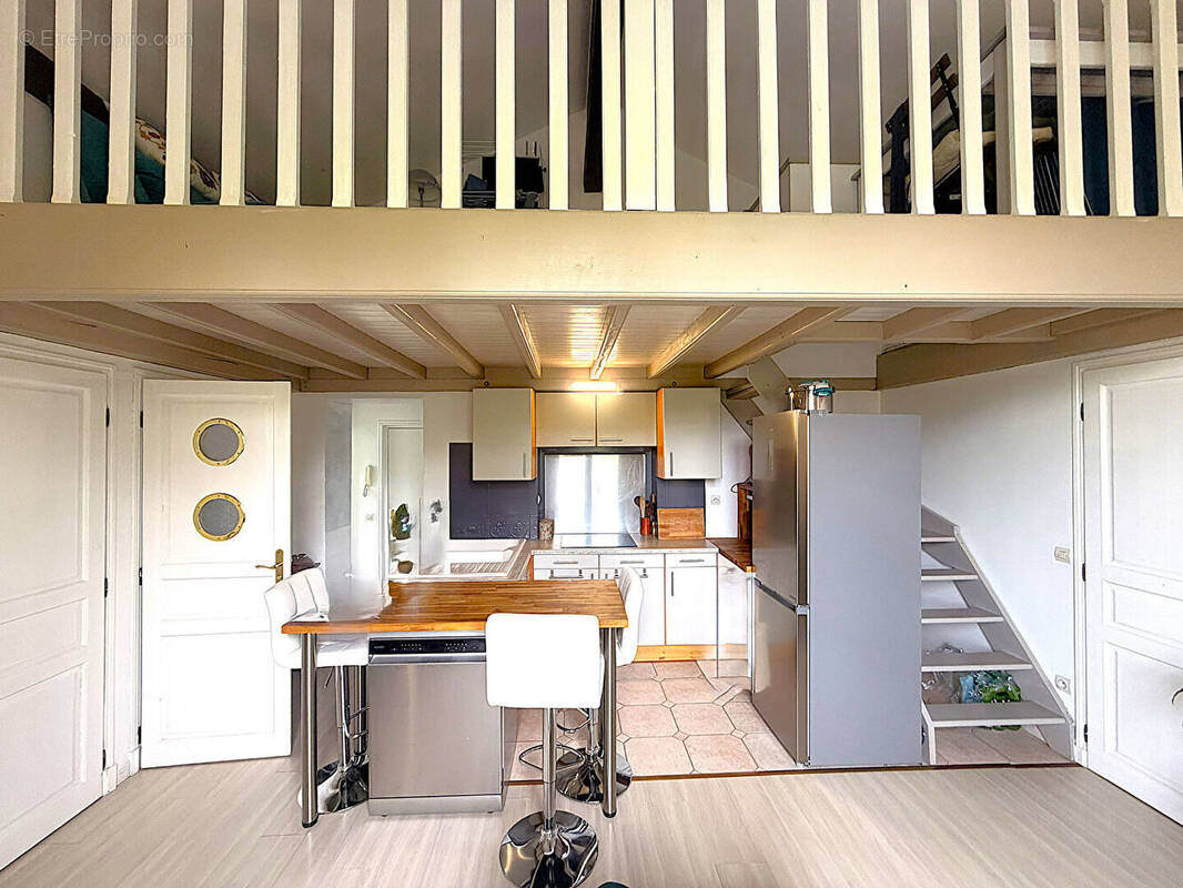 Appartement à COYE-LA-FORET