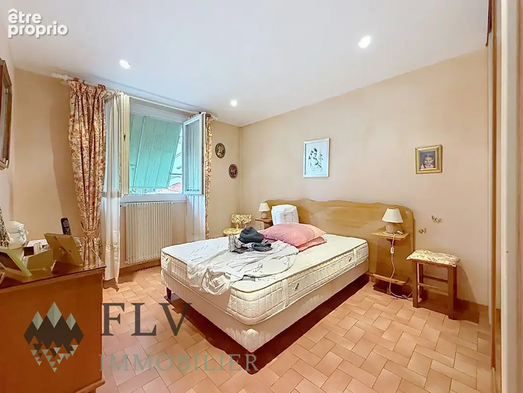 Immeuble entier en pleine propriété à vendre à Nice Est ! - photo 8