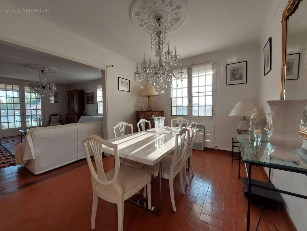 Maison à MONTEUX