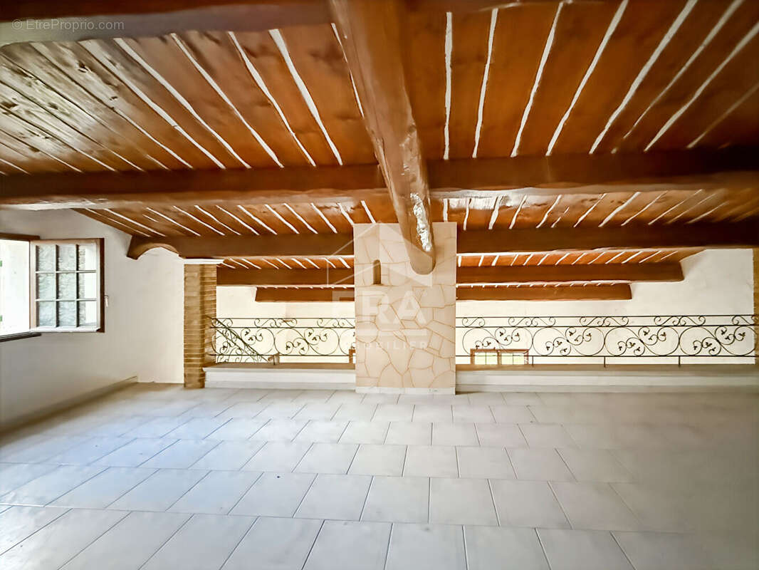 Maison à CABRIES