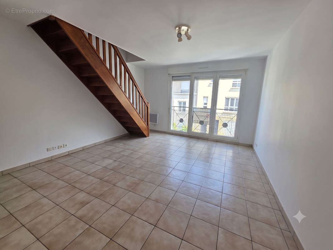 Appartement duplex 68m2 F4 - photo 2