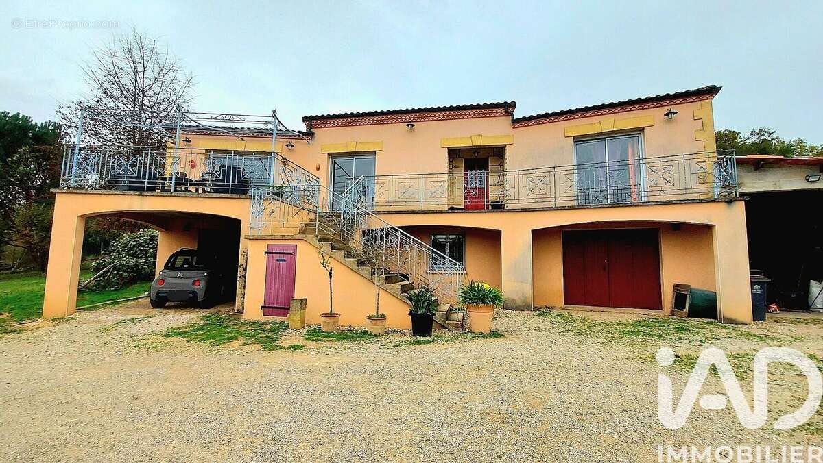 Photo 8 - Maison à TERRASSON-LAVILLEDIEU