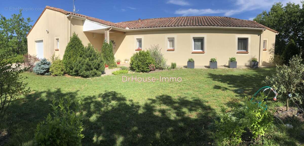 Maison 200 m² à Saint-Paul-De-Loubressac  - photo 2
