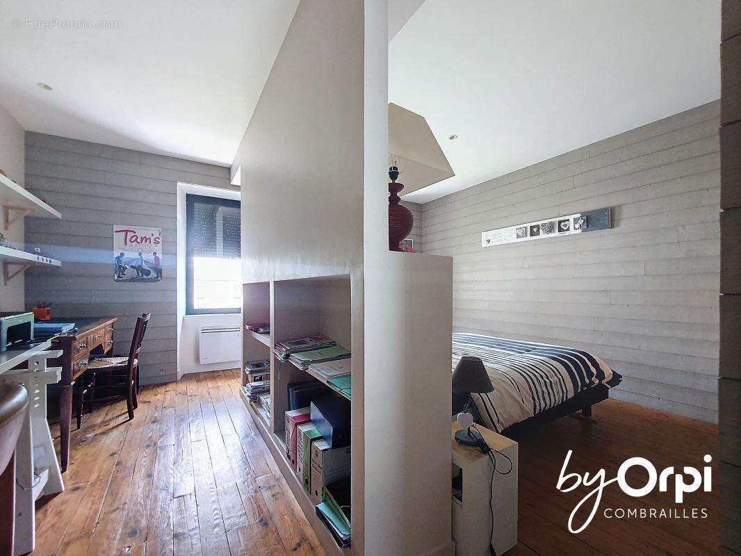 Maison à SAINT-GEORGES-DE-MONS