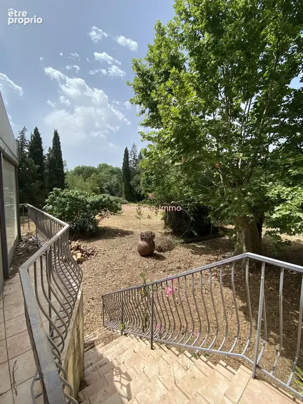 Commerce 1 815 m² à vendre à Draguignan (83300) - photo 22
