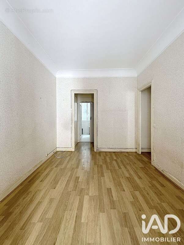 Photo 3 - Appartement à PARIS-20E