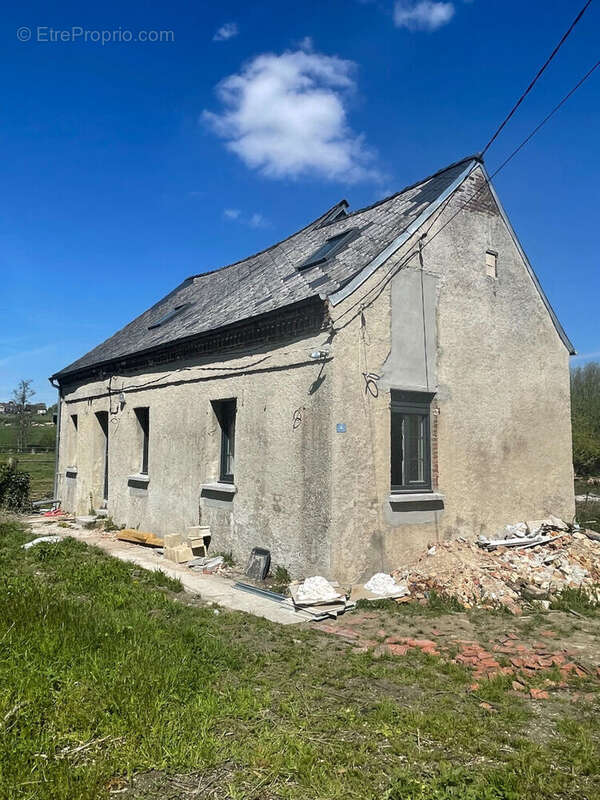 Maison à TUPIGNY