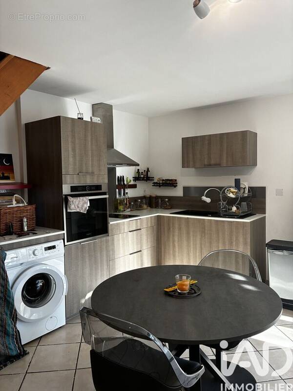 Photo 1 - Maison à SALON-DE-PROVENCE