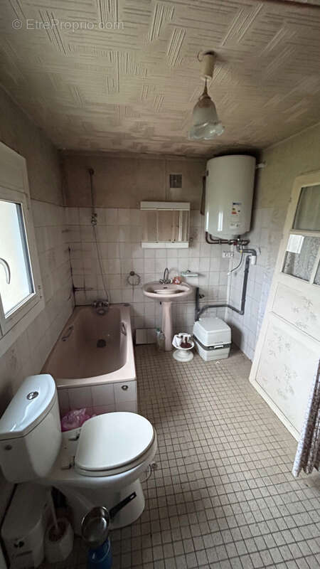 Maison à SARGE-LES-LE-MANS