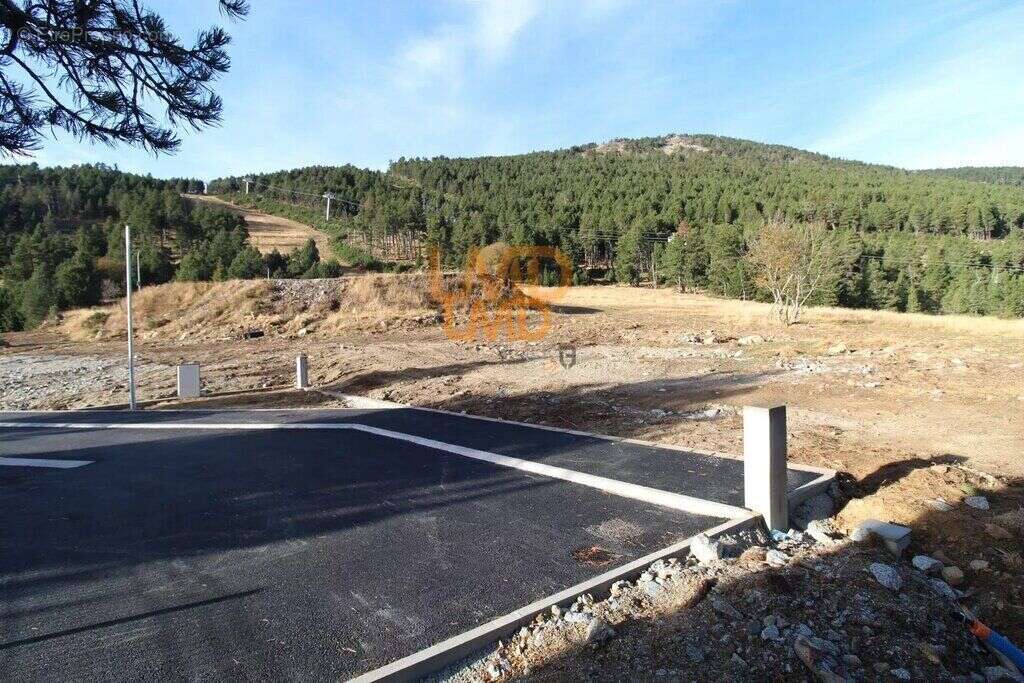 Terrain bord de piste, libre constructeur - photo 4