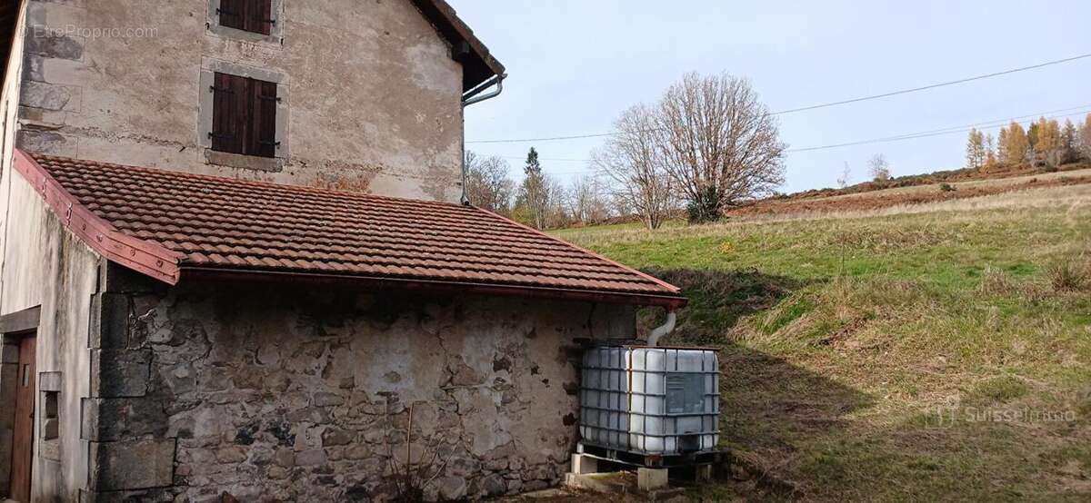 Maison à LA LONGINE